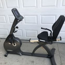 Vision Fitness Recumbent Bike  New