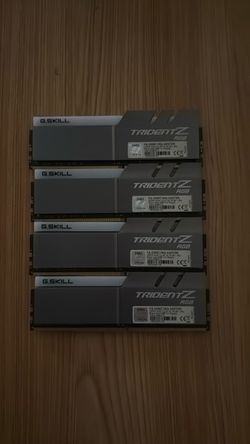 G.Skill Trident Z RGB DDR4 RAM Kit x4