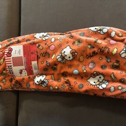 Hello Kitty Blanket