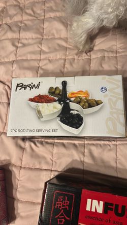 7 pc Rotating Serving Set