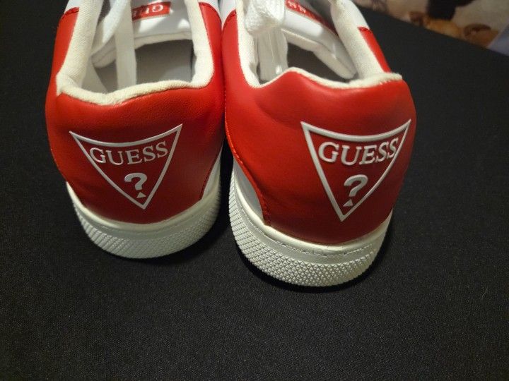 Guess Sneekers Size 7.5