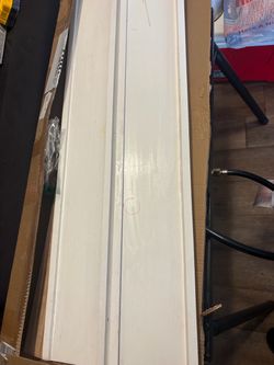 Floating shelves
