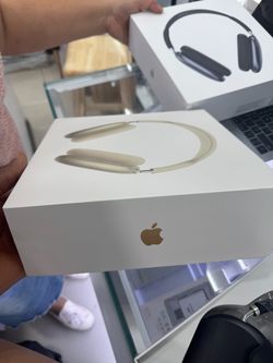 AirPod max
