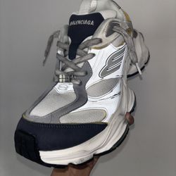 Balenciaga Cargo Sneaker 