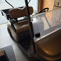 Golf cart EZGO
