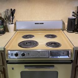 1960’s GE Drop In Oven And KitchenAid Dishwasher 