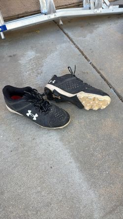 Youth baseball clears Size 7.5