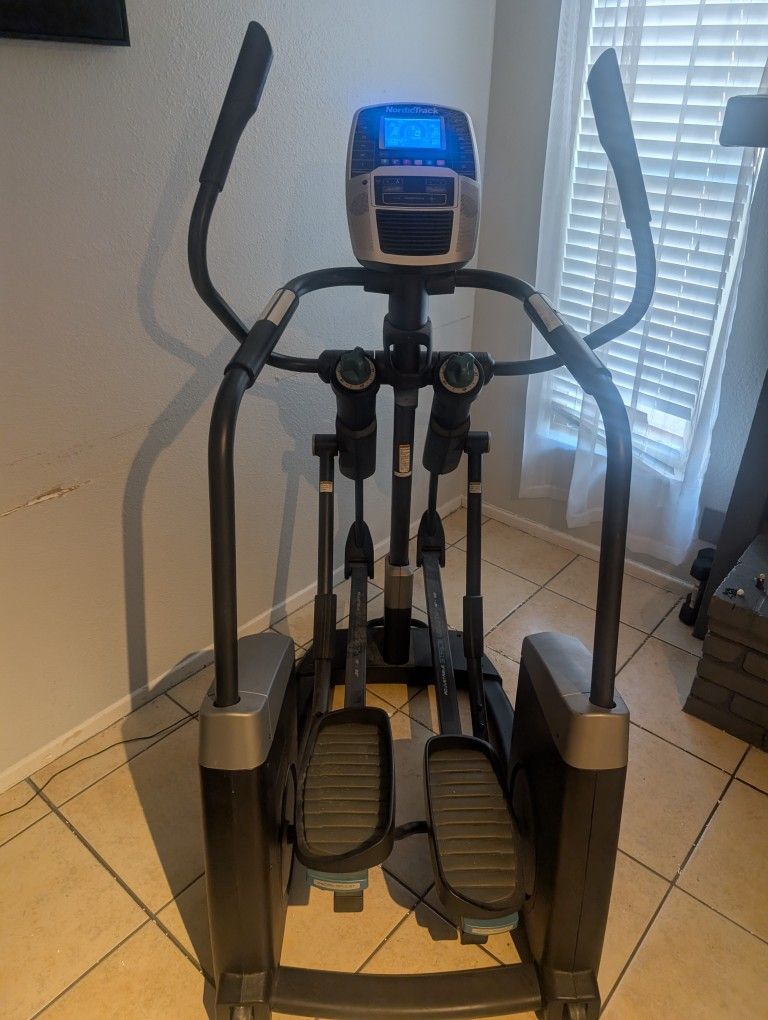 Nordictrack ACT Elite Elliptical