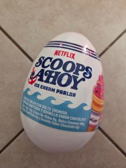 Stranger Things Scoops Ahoy Candy Egg