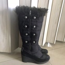 JUICY COUTURE WEDGE BOOTS SIZE 7.5