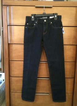 Brand new skinny jeans (Gap) size kids 14