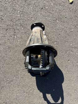 00-06 Toyota Tundra OEM 3.90 LSD 3rd Member 8.4” Differential
