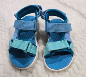 Toddler Boy Sandals size 7