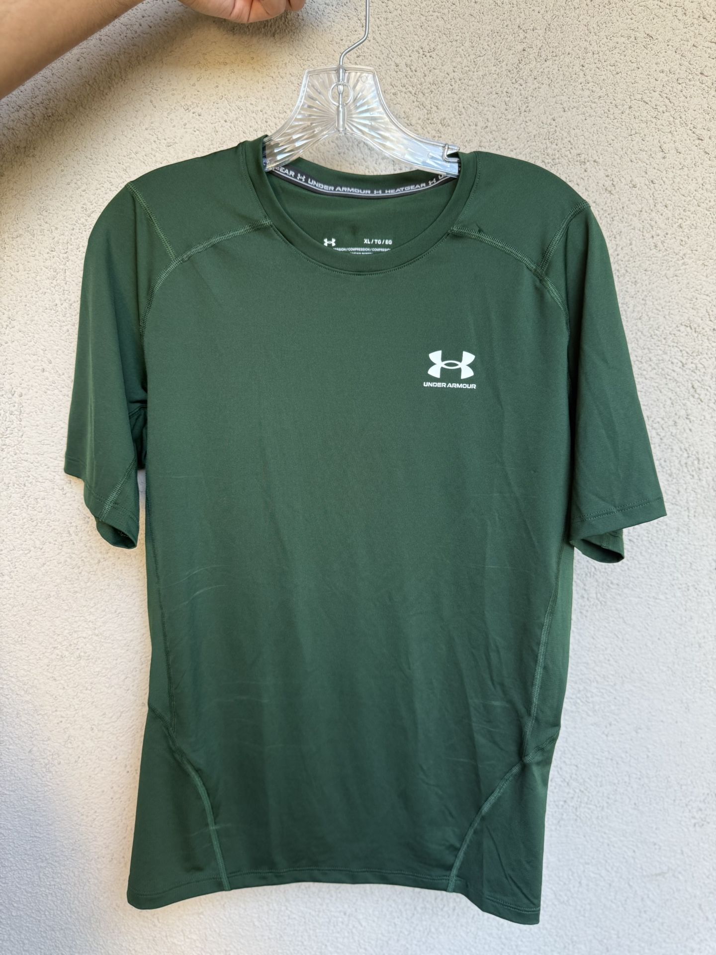 Under armor Shirt