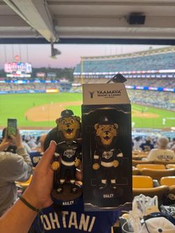 La Kings Bailey bobblehead