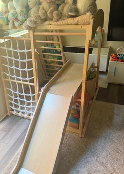 Indoor play gym