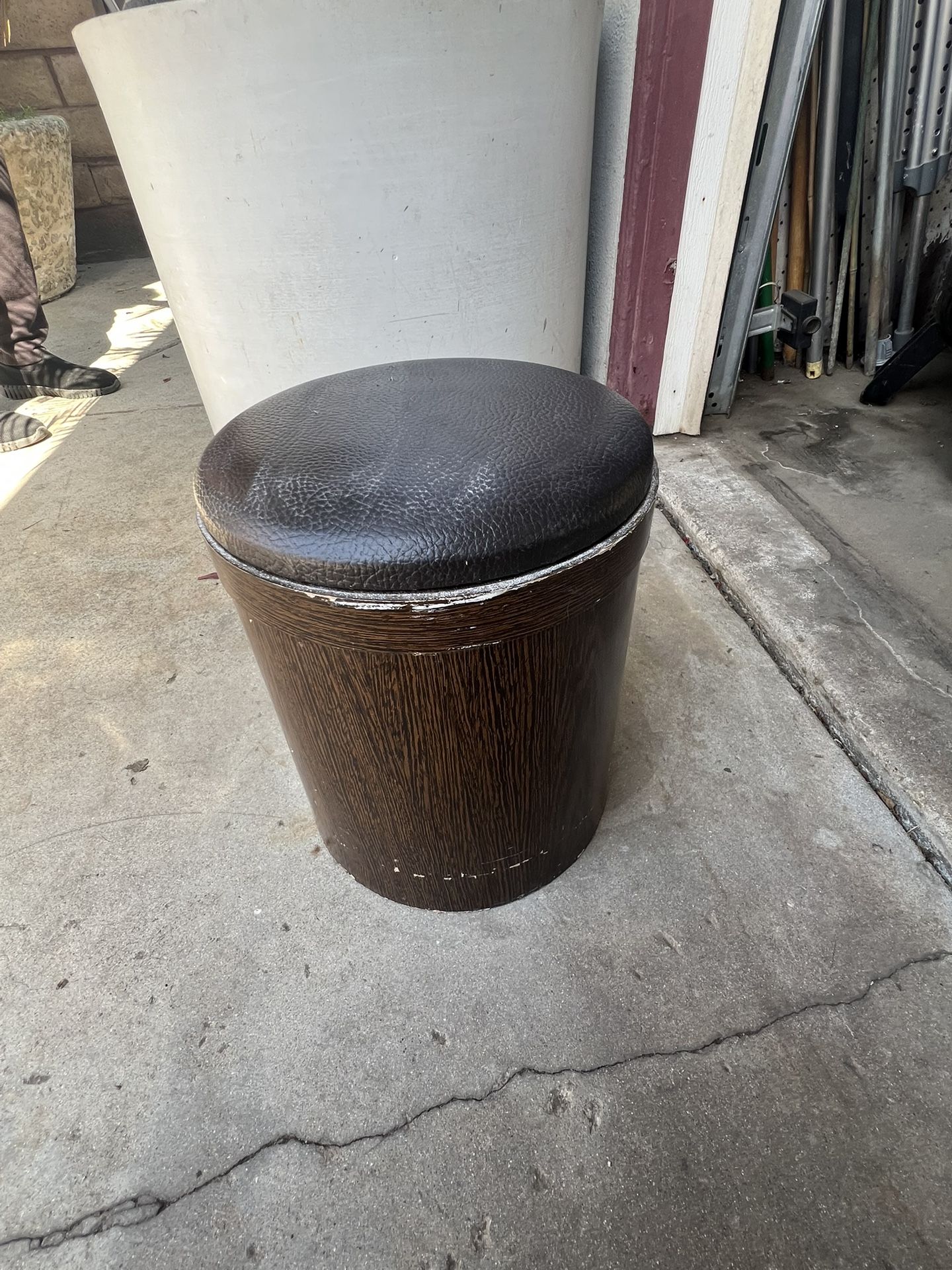 Stool