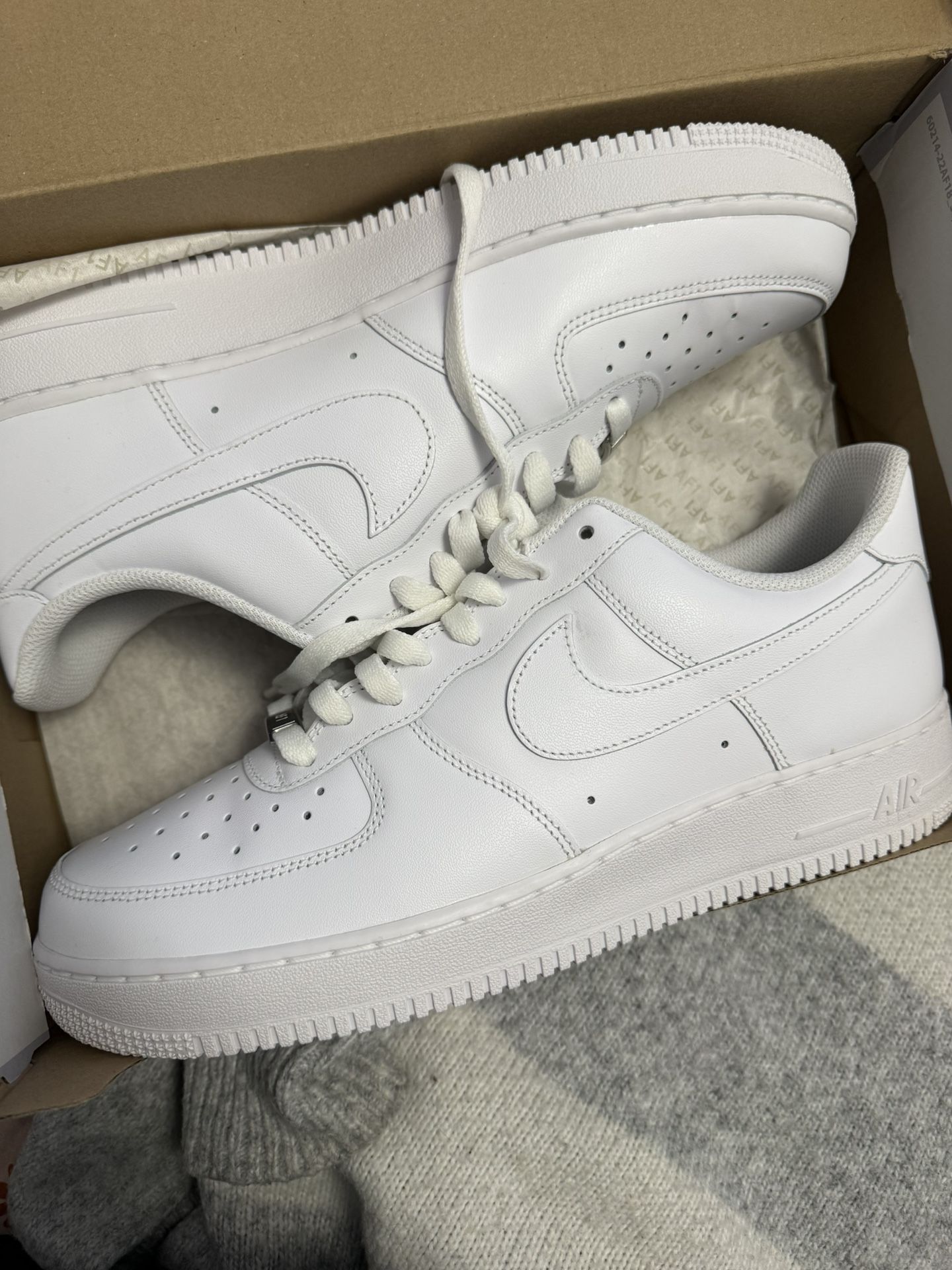 Brand New Air Forces Sz11