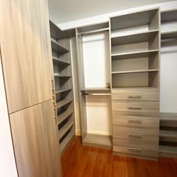 Custom Made Closet Cabinets And Shelves, Carpenter 