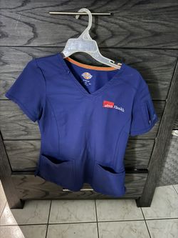 Utmb Scrubs Top