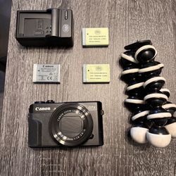 CANON PowerShot G7 X Mark II 20.1MP Compact Vlogging Camera BLACK
