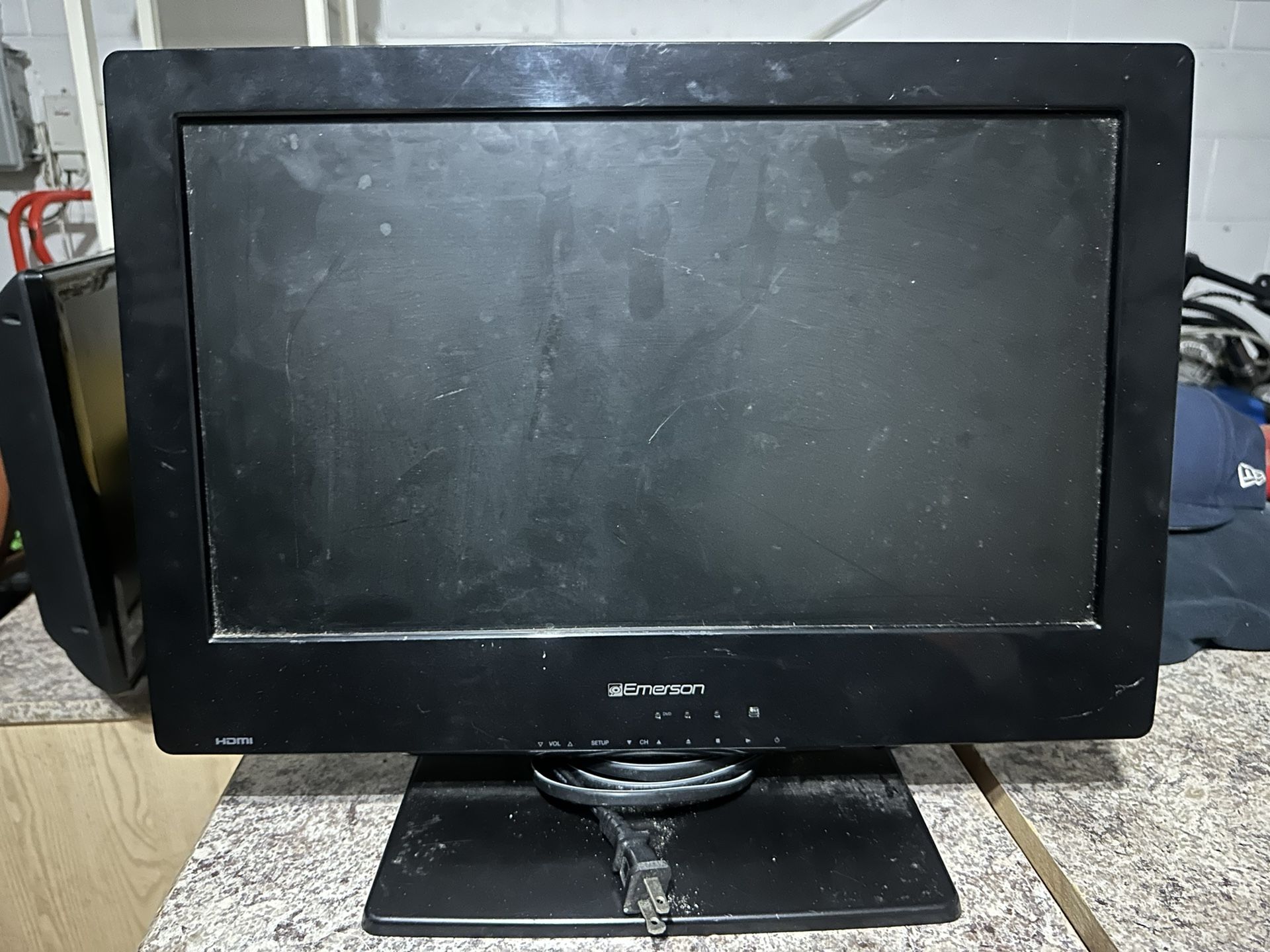 Tv Used In Good Condition 