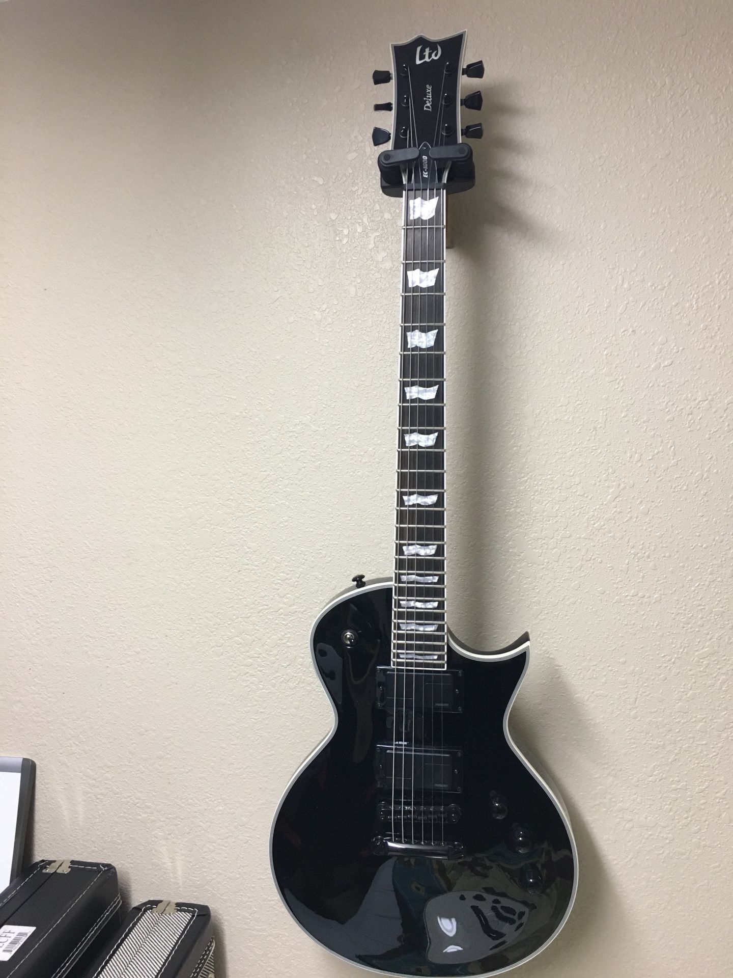 ESP LTD EC1000S Fluence