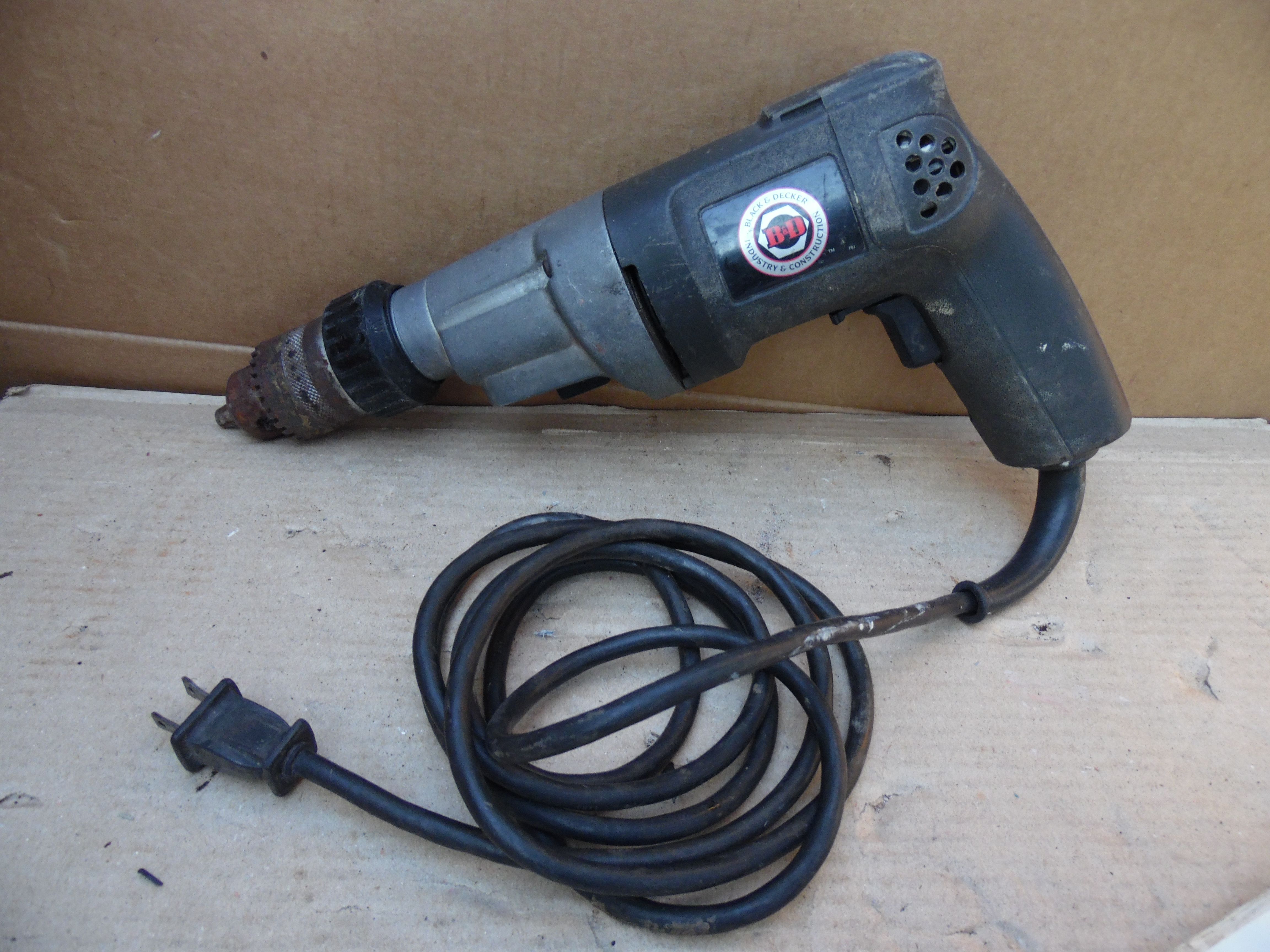 Black & Decker 5072 Screamer VTG 1/2 Hammer Drill Screw gun Driver 5.4 Amp  USA for Sale in Clifton Heights, PA - OfferUp