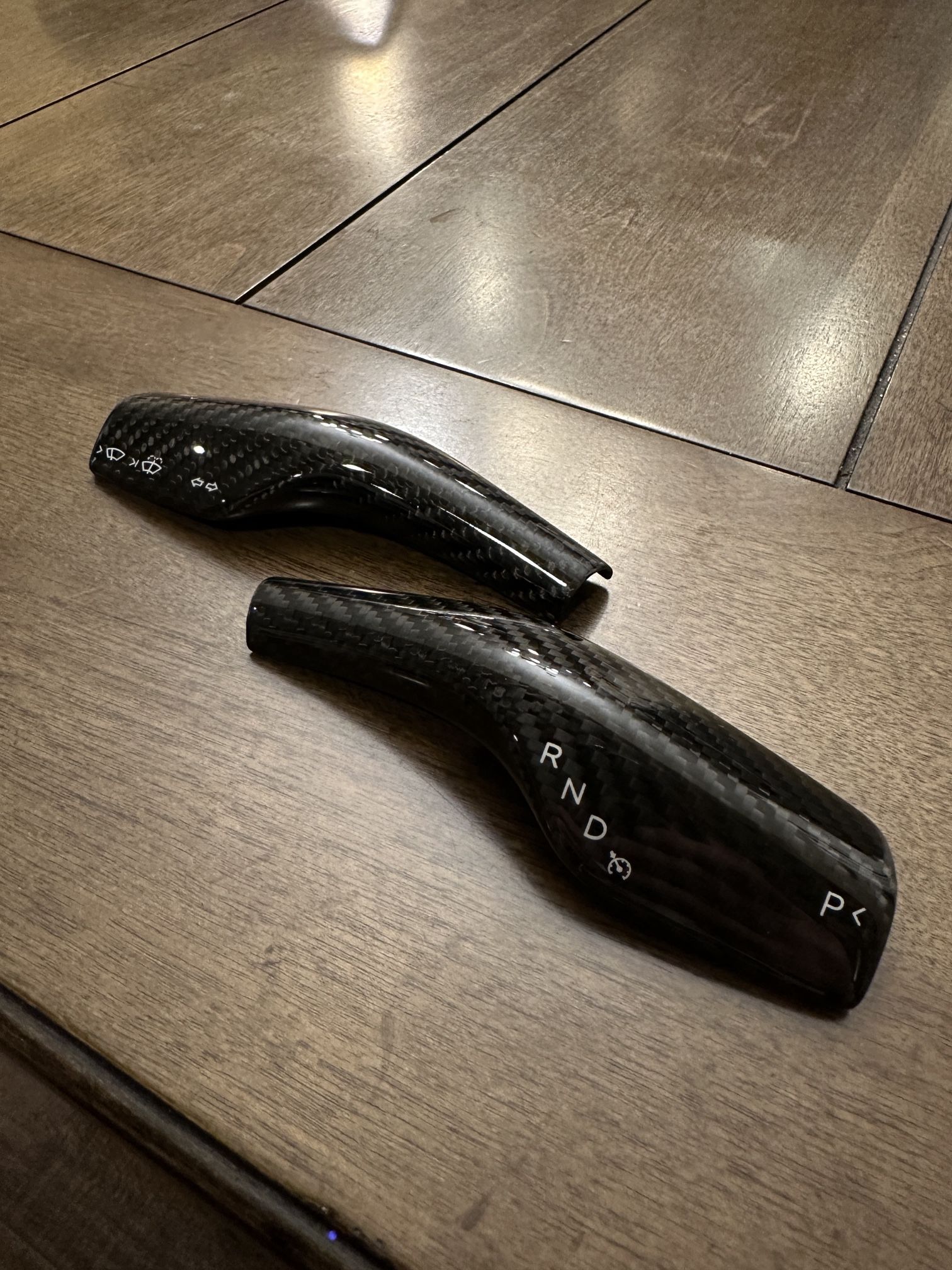 Tesla Model Y/3 Real Gloss Carbon Fiber