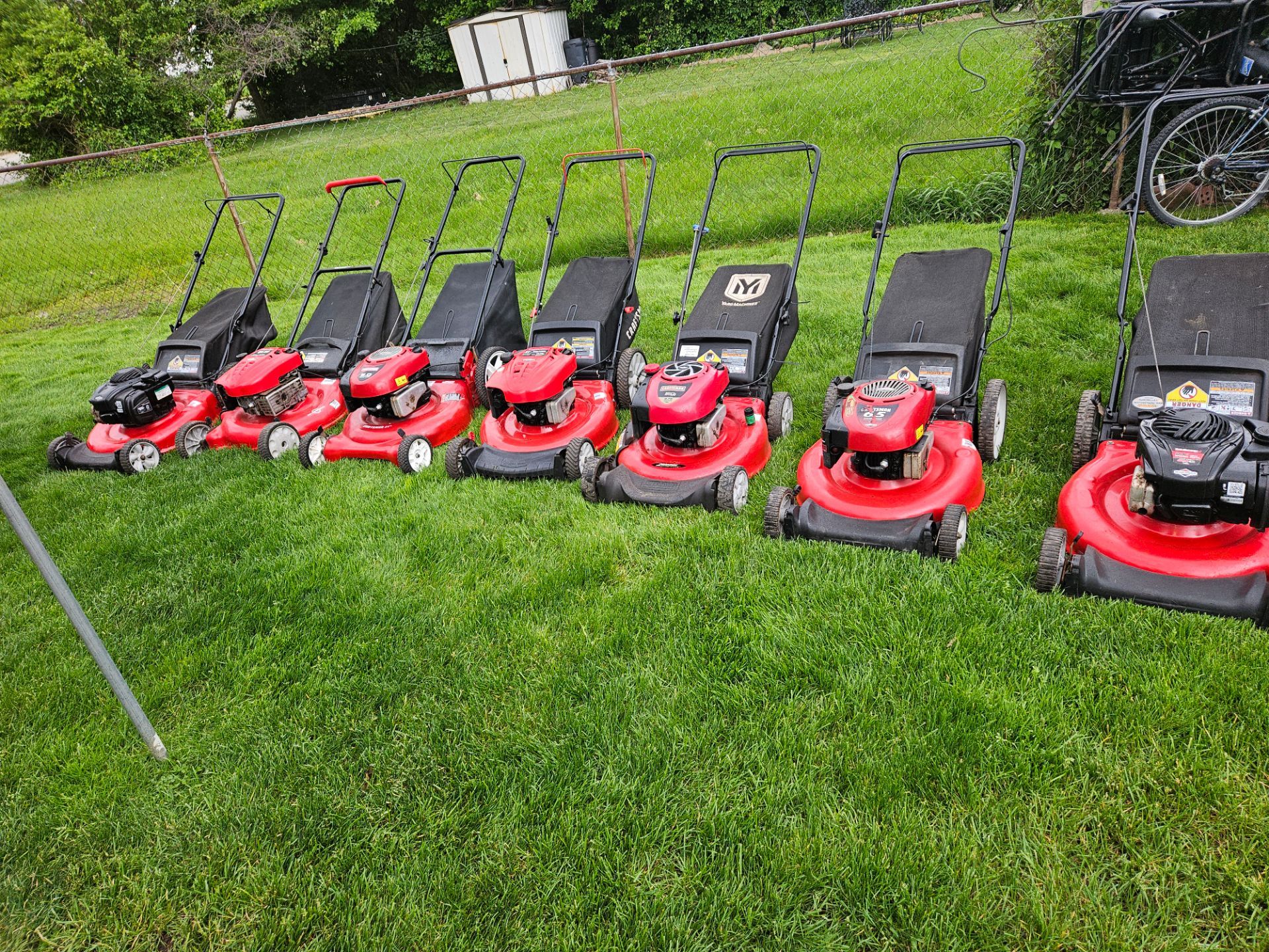 7 larn mower for sale 200 each push Larn Mower
