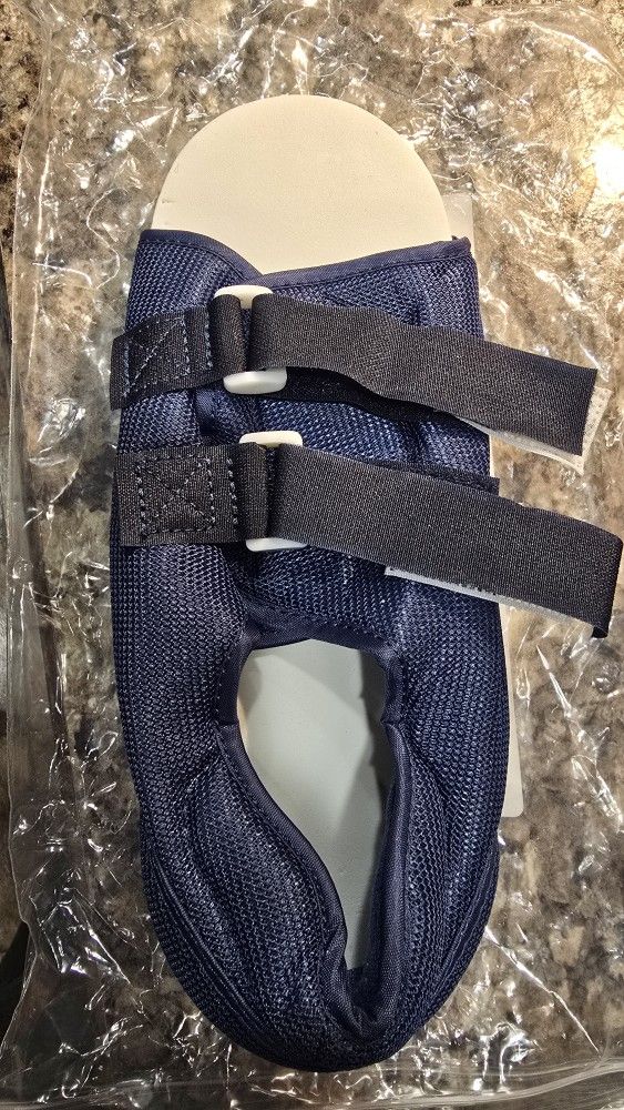 Procare Post-Op Shoe, Female, Blue, Right Foot Only, Size Large. 79-90197