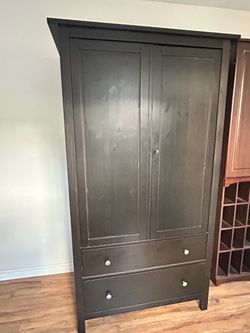 Free armoire cubby table set