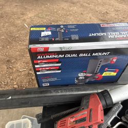 TowSmart adjustable dual ball hitch 