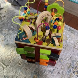 Zany Zoo Wooden Activity Cube