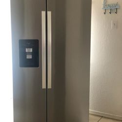 Whirlpool Refrigerator 