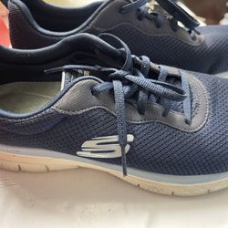 Shoes Size 9 Only 15$