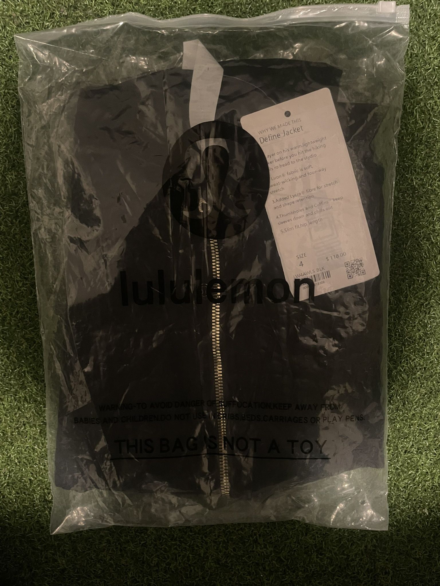 Black Lululemon 