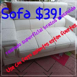 Loveseat-read'sides Ok. Use Cover For Top