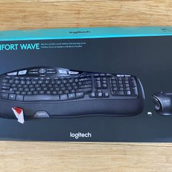 LOGITECH MOUSE AND KEYBOARD NEW