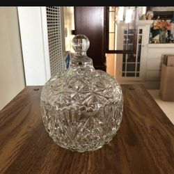 NICE ANTQUE CRISTAL BASE