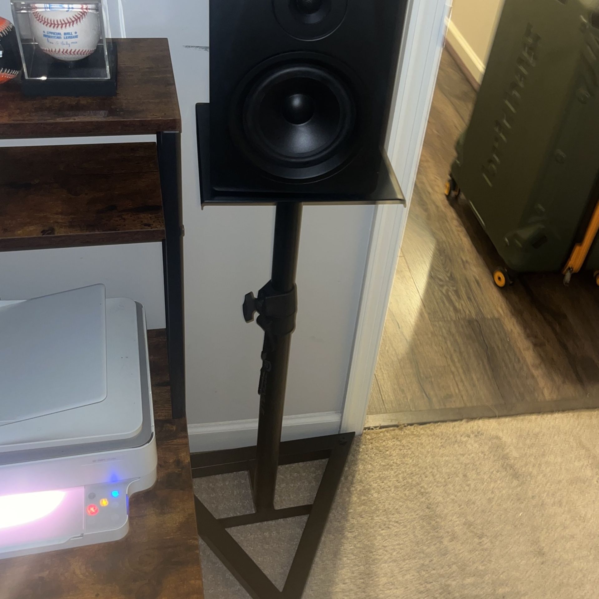 Pair Rockville DPM8B 8" 600w Active Studio Monitors+Stands+Headphones+Mic +Shield