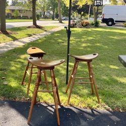 Solid Oak Swivel Saddle Seat Bar Or Island Stools 
