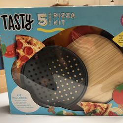 Tasty Pizza Kit 