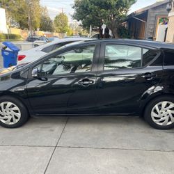 2015 Toyota Prius-C