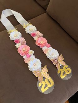 Graduation lei