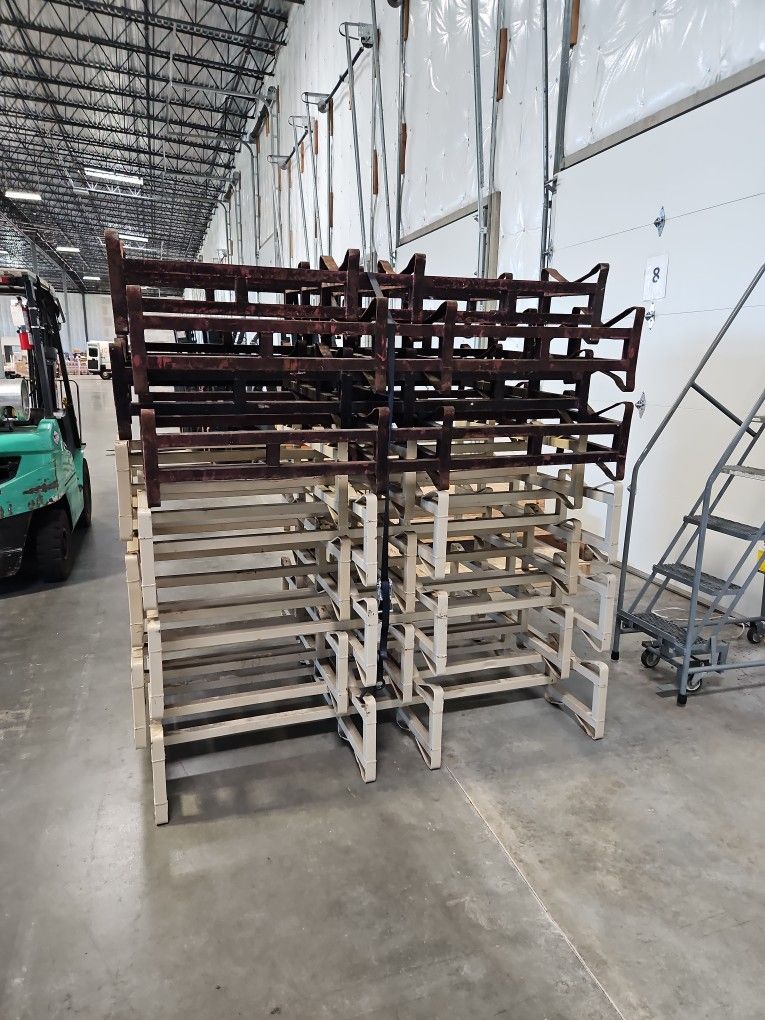 Four Barrel Racks - Free