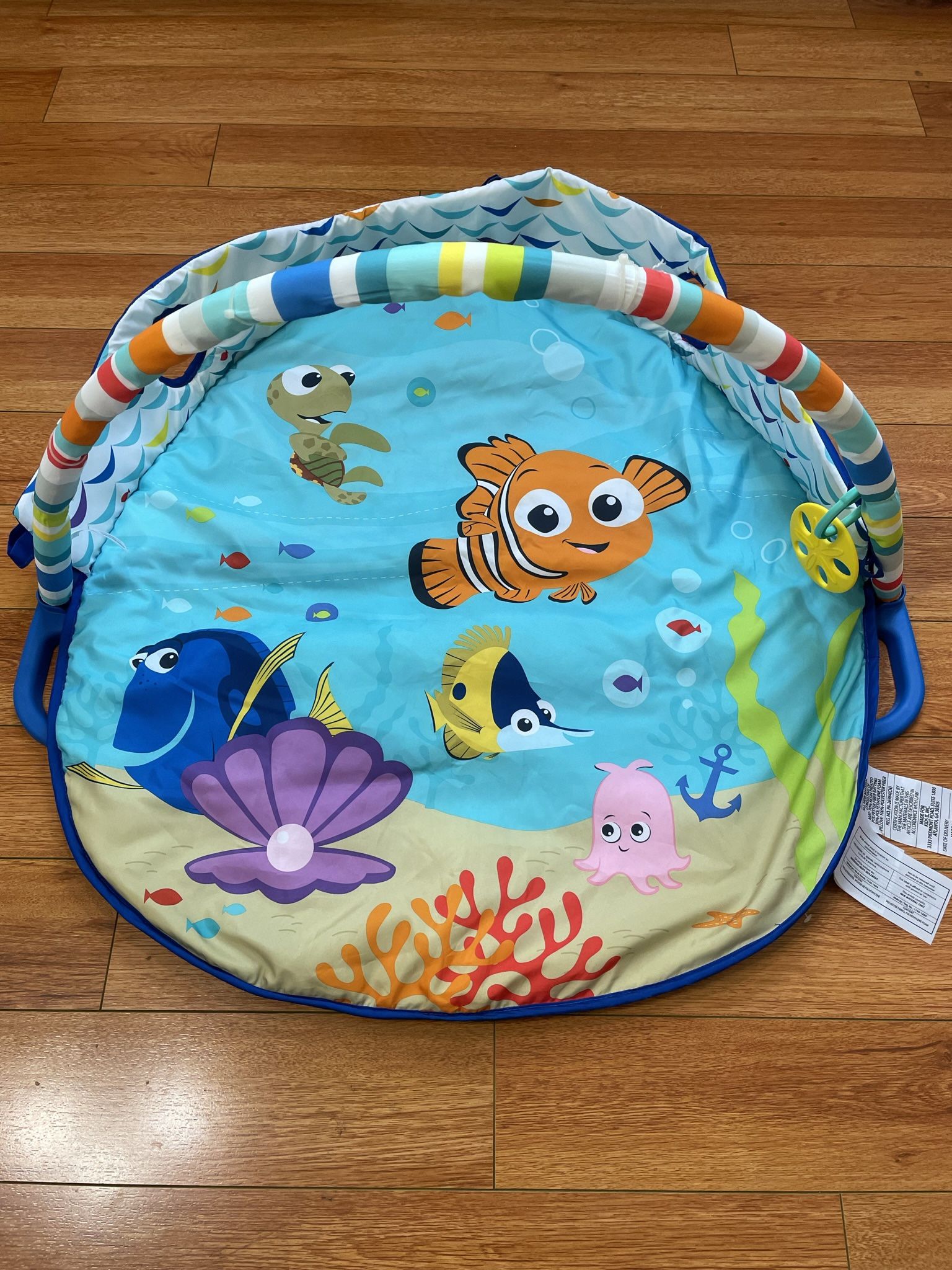 FINDING NEMO BABY PLAY MAT