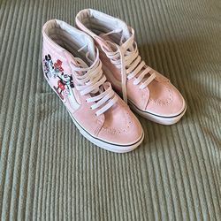 Vans Disney Size 7.5