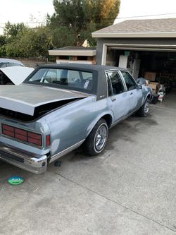 87 Caprice Broham Chevy Blue 4dr