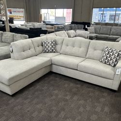 New Modern Tufted Sofa Sectional 